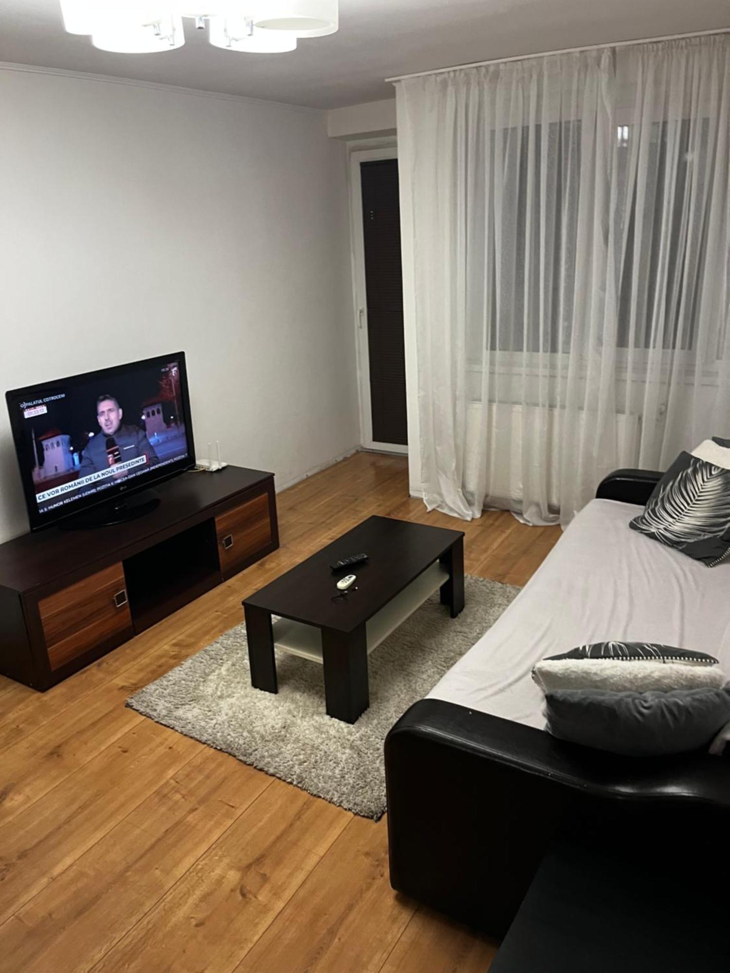 Apartament Vf *
