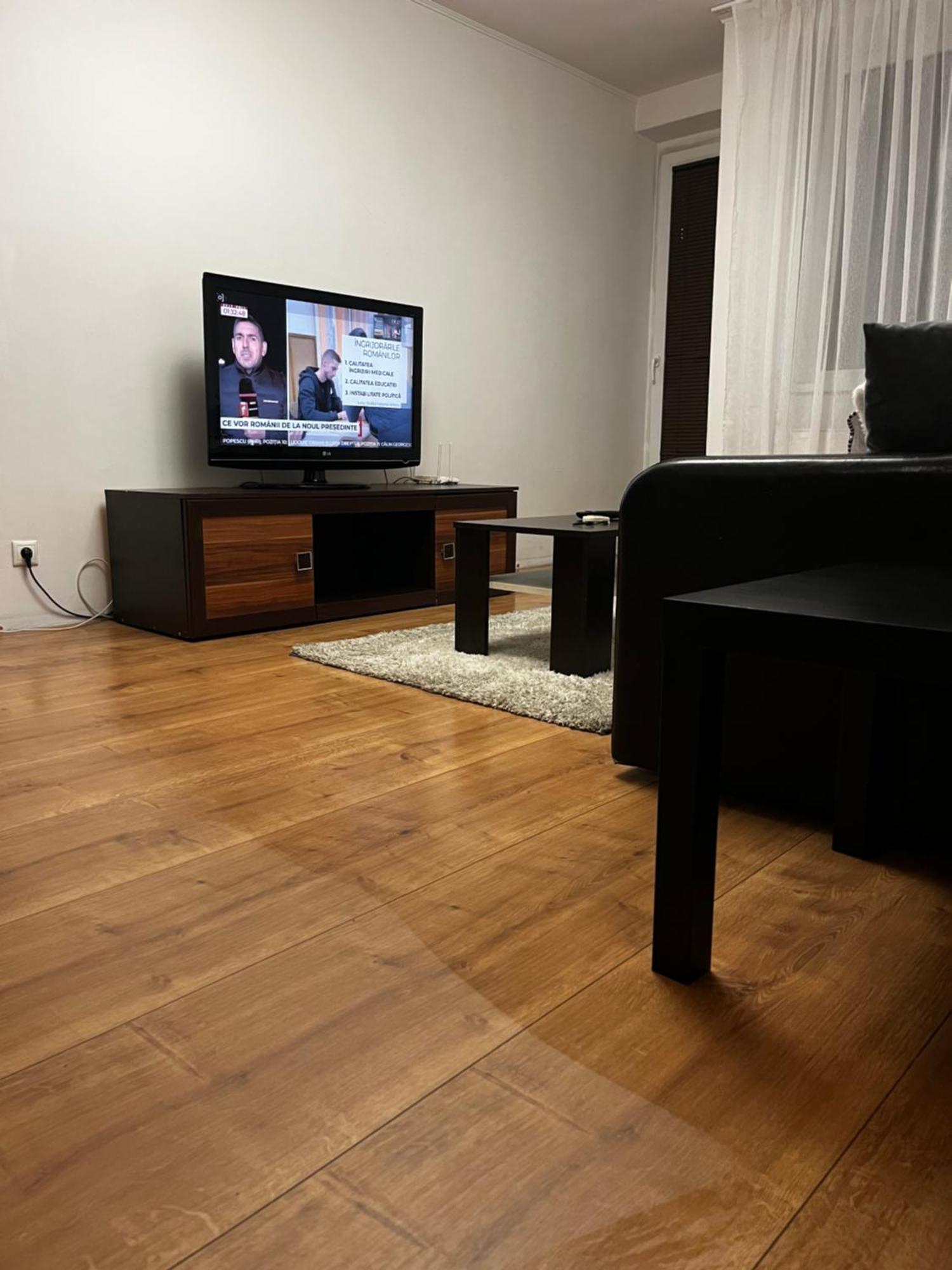 Apartament Vf *
